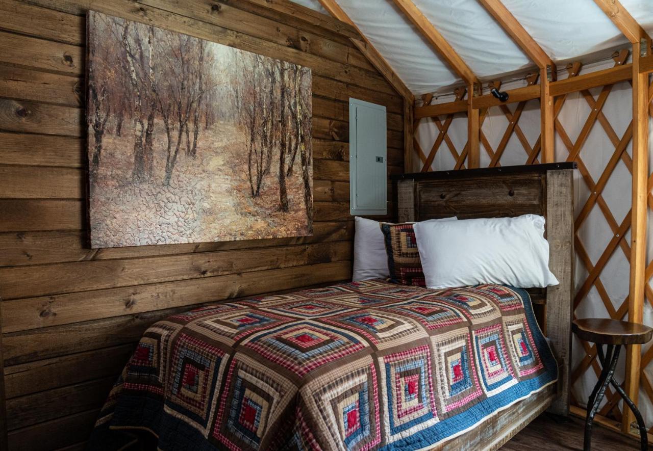 Staynantahala - Smoky Mountain Cabins And Luxury Yurts Aquone Luaran gambar